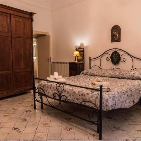 Appartamento Palazzo Pace Al Cassaro Παλέρμο Εξωτερικό φωτογραφία
