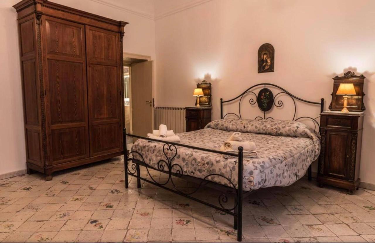 Appartamento Palazzo Pace Al Cassaro Παλέρμο Εξωτερικό φωτογραφία
